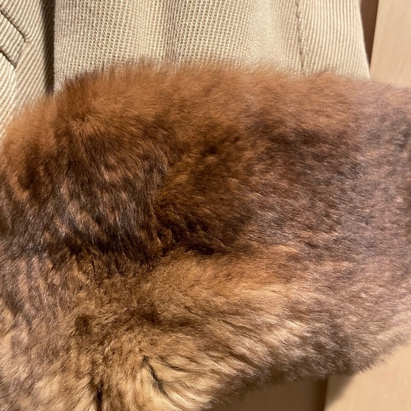 Marisa Minicucci Fur Trim Trench Coat Size 8 - Picture 8 of 12